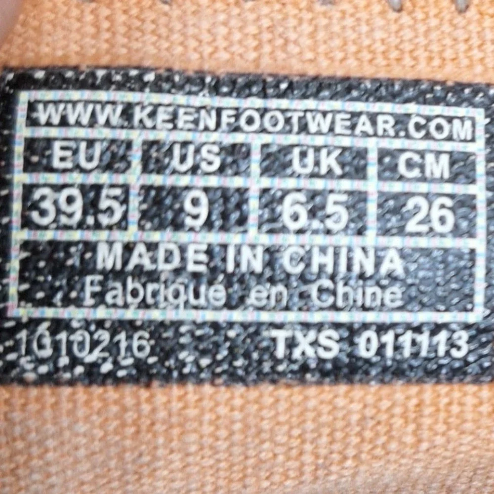Keen Women's Size 9 Grey Canvas Mary Jane Elastic Strap Flats Shoes Slip On Shoe